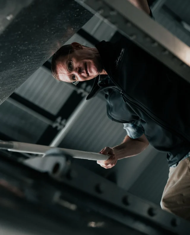 From the crush pad to the cellar floor — red and white grapes flowing, presses humming, barrels filling. Every motion, every sound, every bit of energy poured into creating what will one day be Dakota Shy in a glass. Grateful for Tom, Orlando, Frankie, and our hardworking interns for bringing this season to life.